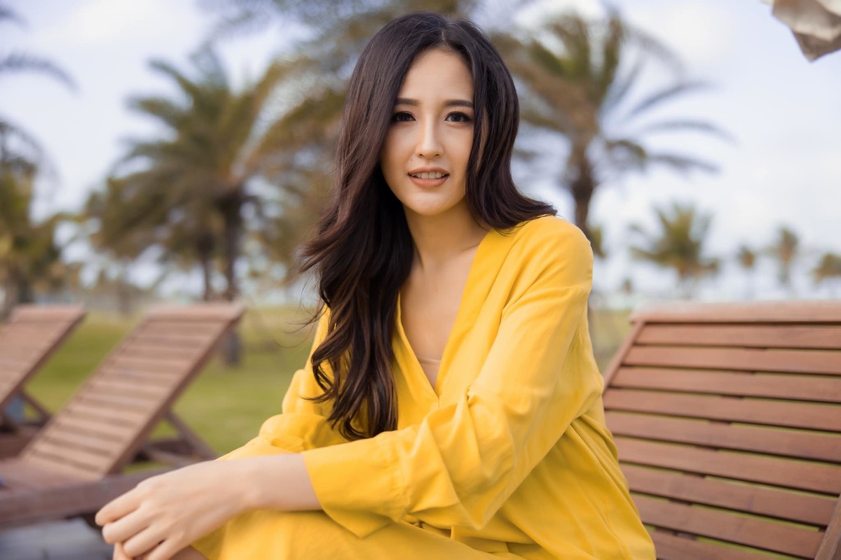 Mai Phuong Thuy giau co, chiu choi va gay tranh cai hon trong nam 2019-Hinh-10