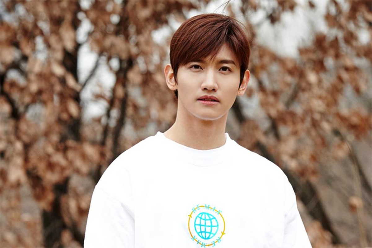 Bat mi 5 buoc cham soc da cho nam gioi cua ca si Han Changmin-Hinh-2