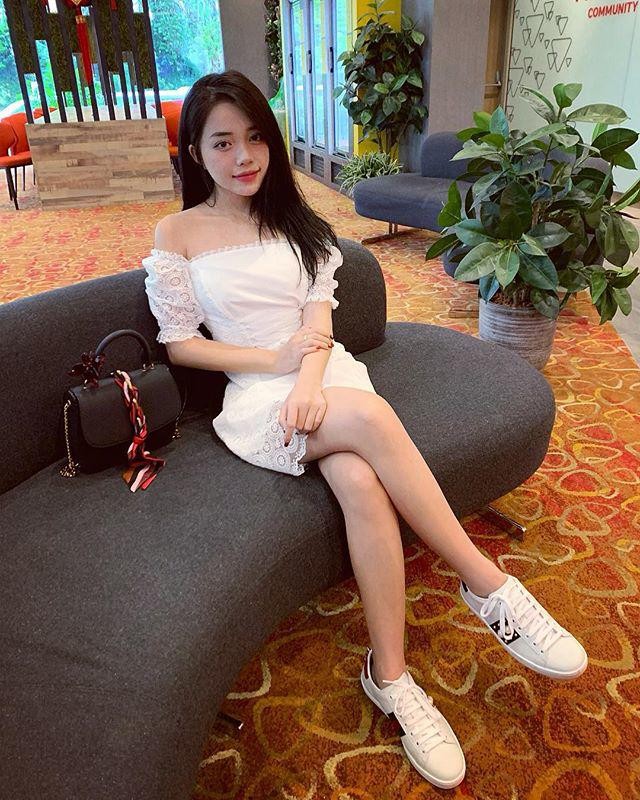 Gu thoi trang goi cam cua nu game thu Viet che luong 400 trieu/thang-Hinh-6