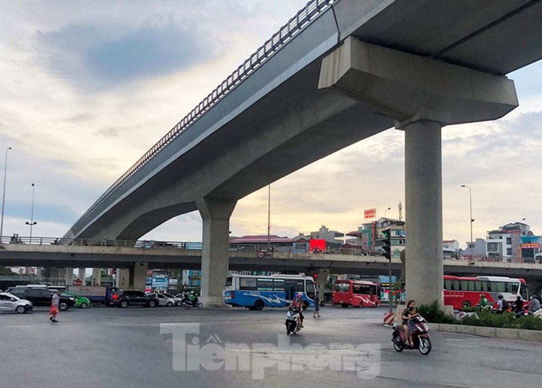 Can canh doan metro Ha Noi vua bi doi boi thuong 19 trieu USD-Hinh-10