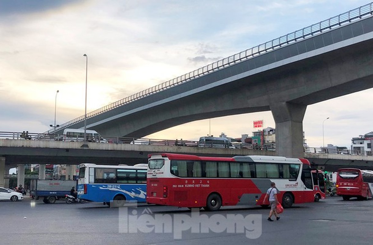 Can canh doan metro Ha Noi vua bi doi boi thuong 19 trieu USD-Hinh-6