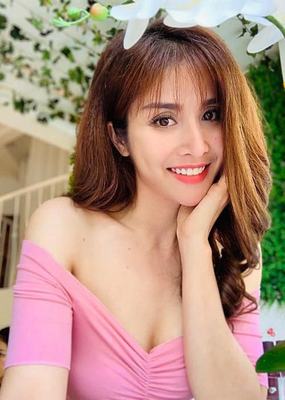 Tai hon voi chong kem 9 tuoi, Thao Trang chuong gu thoi trang nong bong-Hinh-2