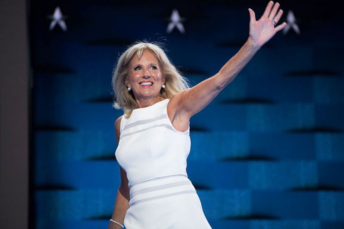 Gu thoi trang thanh lich cua De nhat phu nhan My tuong lai Jill Biden-Hinh-5