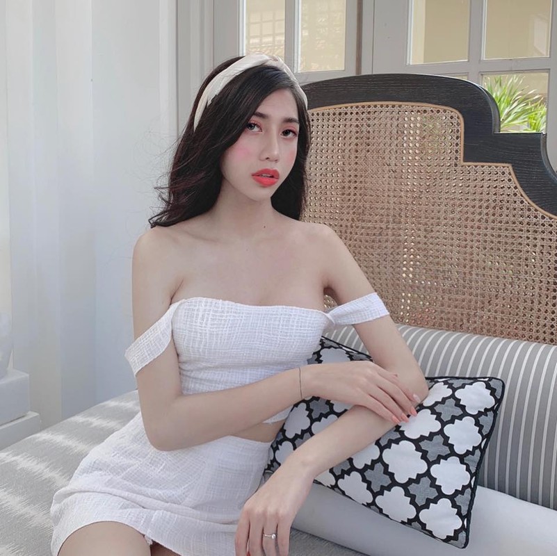 Hot girl chuyen gioi Viet vua giau co vua an mac nong bong-Hinh-8