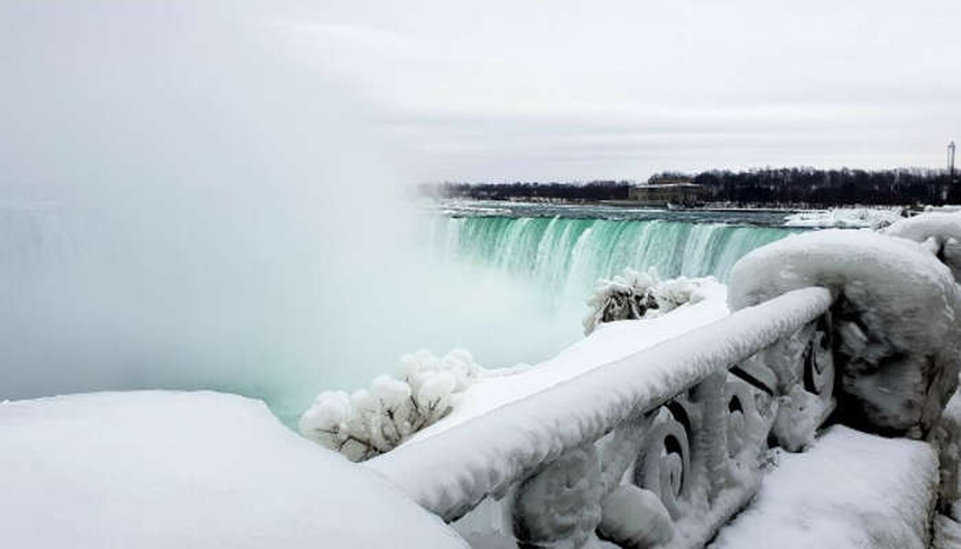 Ngam khung canh ngoan muc khi thac nuoc Niagara hung vi dong bang-Hinh-8