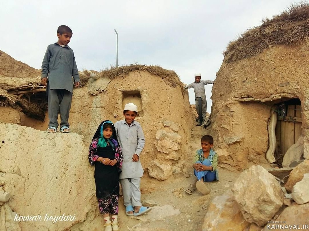 Kham pha ngoi lang co cua nhung nguoi ti hon o Iran-Hinh-10