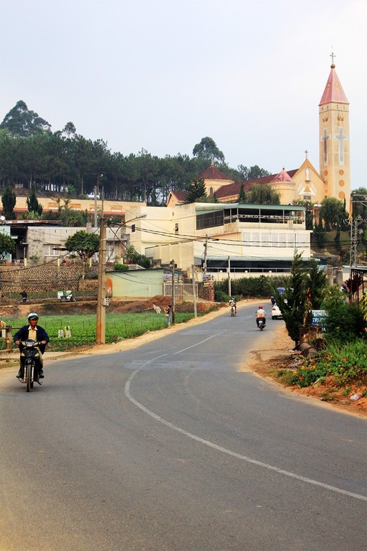 Phuot Da Lat kham pha nhung vuon dau sach-Hinh-2