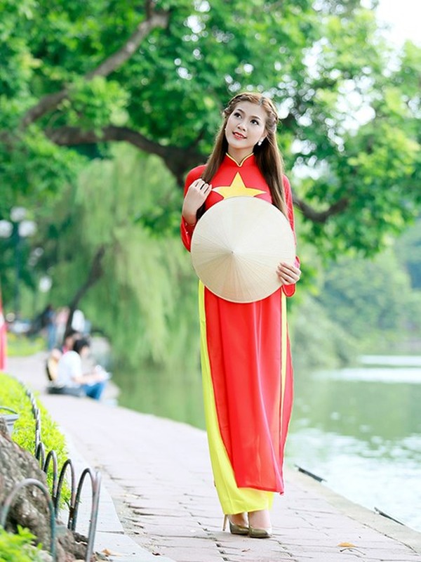 Nu sinh Ha thanh khoe sac voi ao dai co do sao vang-Hinh-8