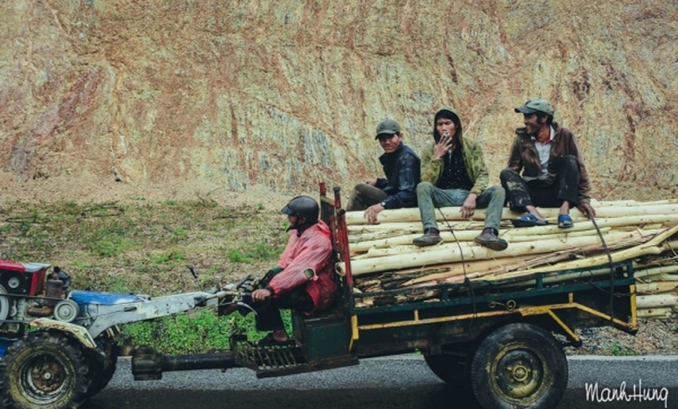 Den nui rung Tay Nguyen tan huong cuoc song yen binh-Hinh-12