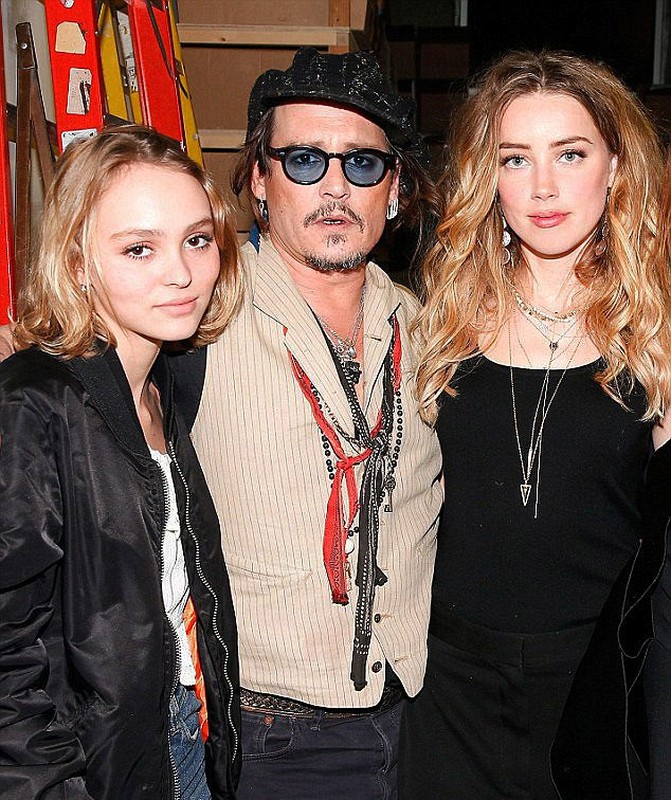 Tai sao con Johnny Depp lai cam ghet me ghe Amber Heard-Hinh-6