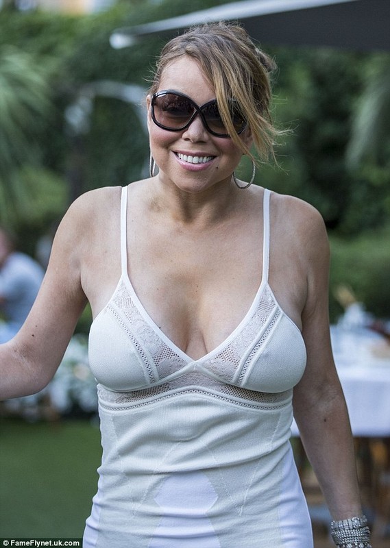 Mariah Carey khong giau duoc ve gia nua xap xe-Hinh-2