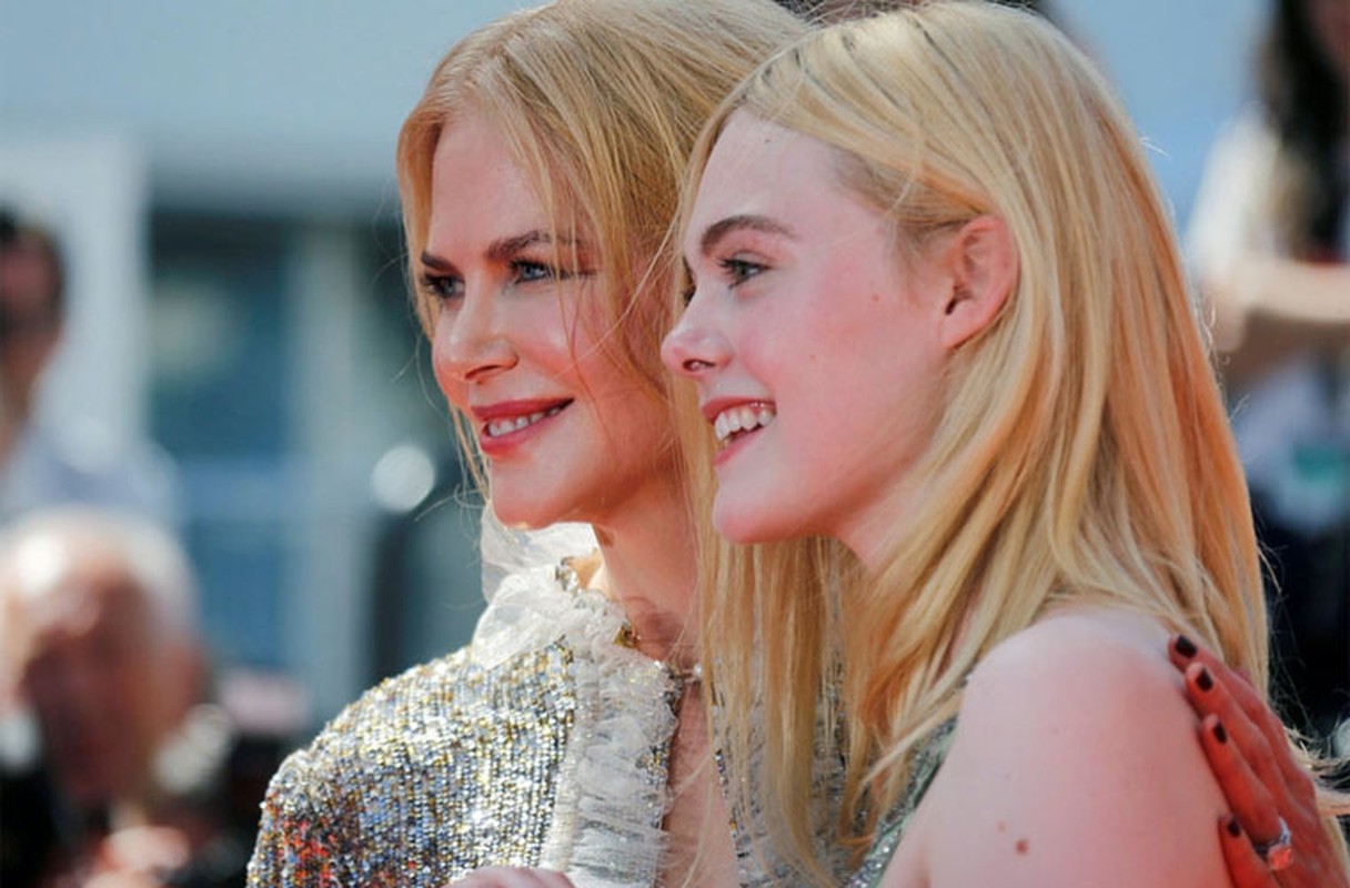 Nicole Kidman 49 ma ngo nhu 19 khi buoc tren tham do Cannes-Hinh-8