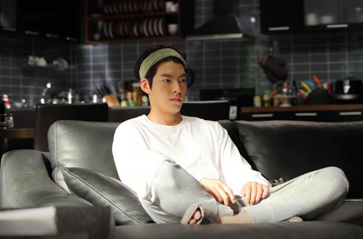 Chan dung dien vien Kim Woo Bin moi phat hien ung thu-Hinh-4