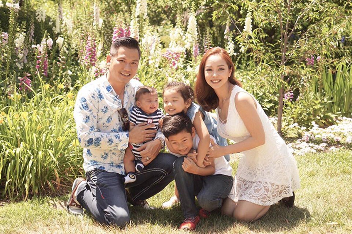 Jennifer Pham khoe con trai 6 thang tuoi cuc dang yeu-Hinh-8