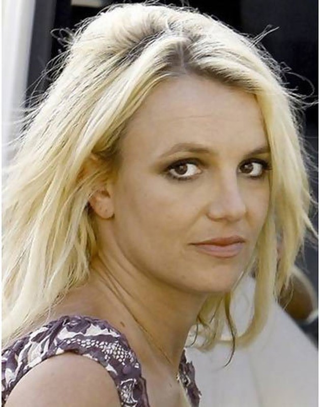 Britney Spears lo nhan sac phai tan khi de mat moc-Hinh-4