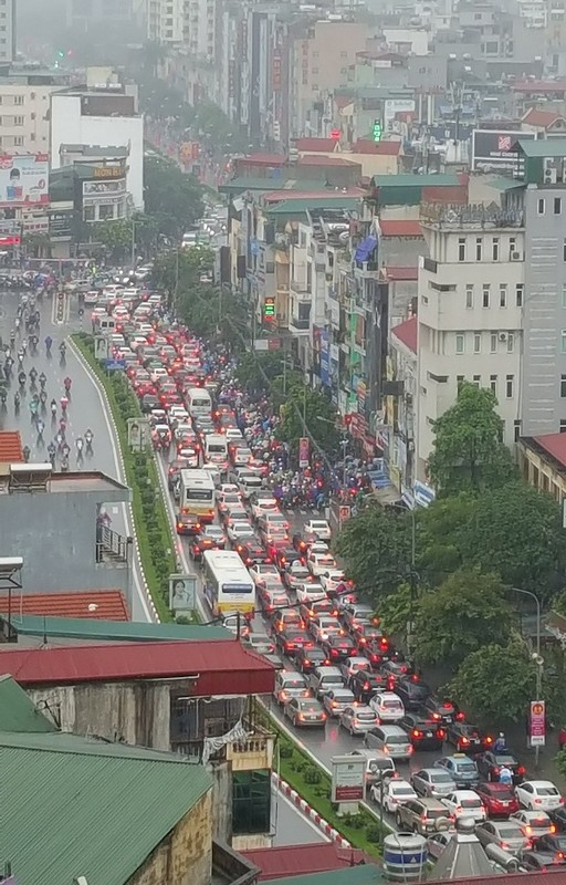 Hinh anh giao thong Ha Noi roi loan kinh hoang nhin tu tren cao-Hinh-7