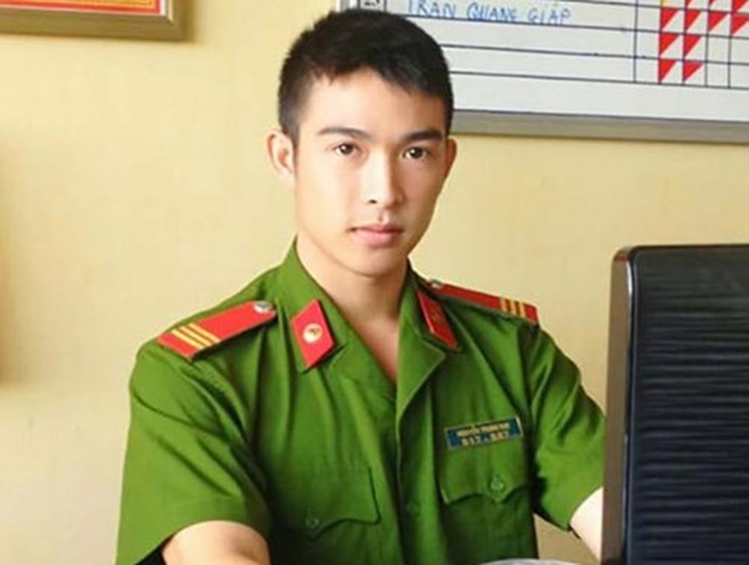 Phat sot voi canh sat Viet dep trai nhu soai ca ngon tinh-Hinh-16