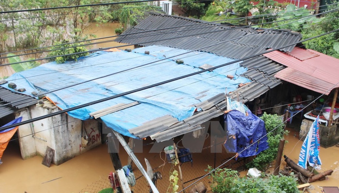 Nhieu khu vuc tai tinh Son La bi ngap ung do mua lu-Hinh-3