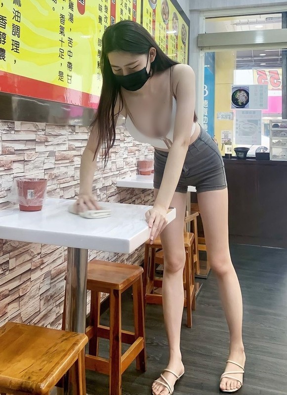 Do mat hot girl xinh dep dien noi y khoe dang giua dong ruong-Hinh-3