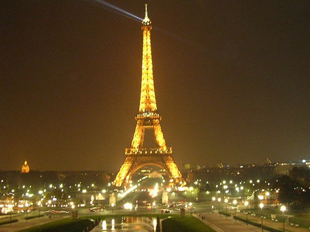 Top su that thu vi ve thap Eiffel-Hinh-4