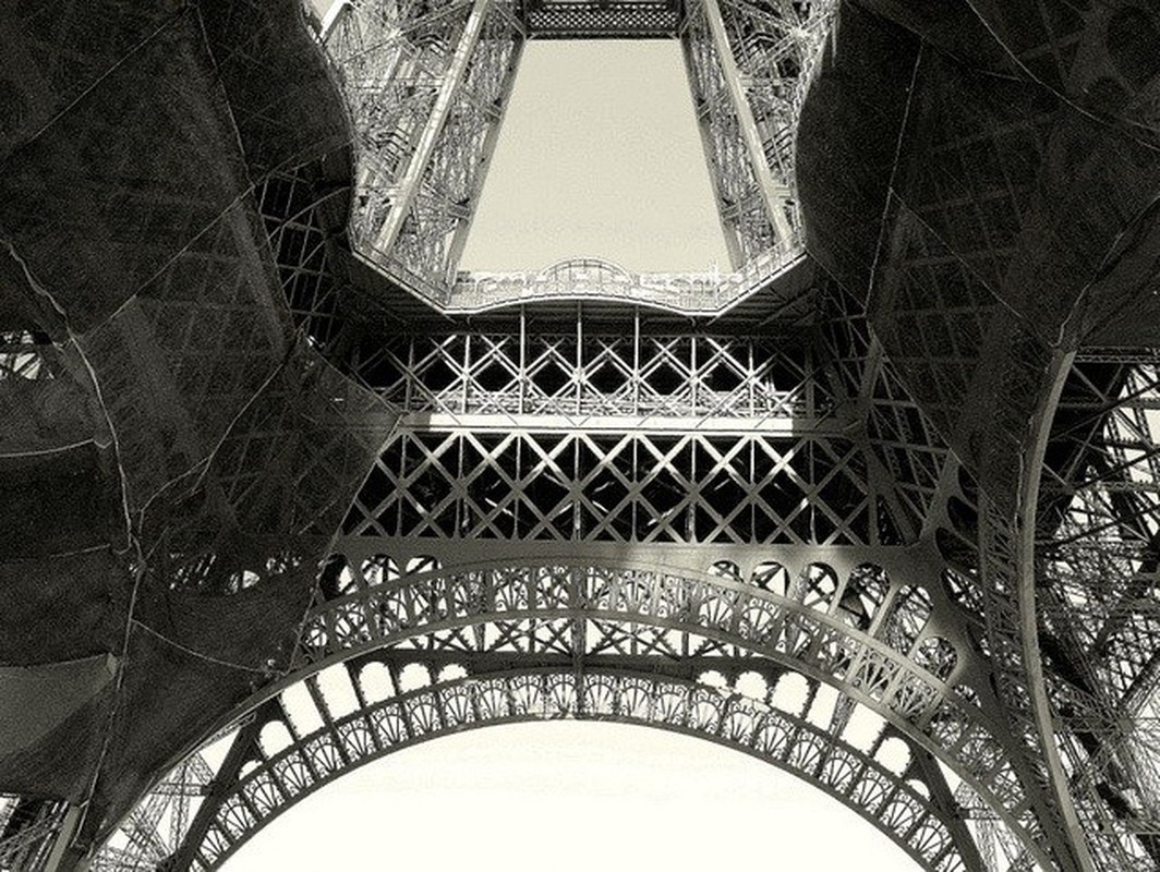 Top su that thu vi ve thap Eiffel-Hinh-7