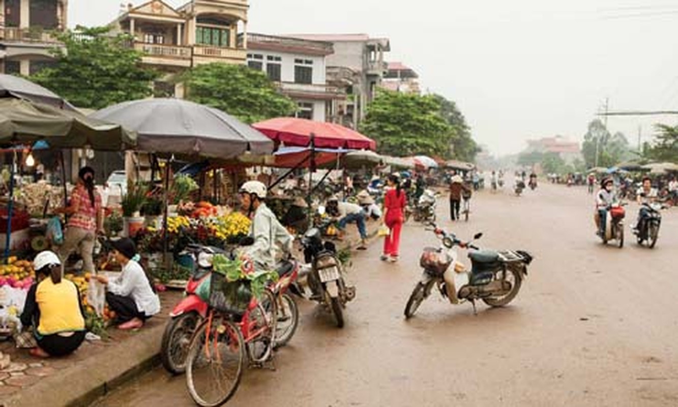 VN lot top 10 diem du lich mot minh lý tuỏng