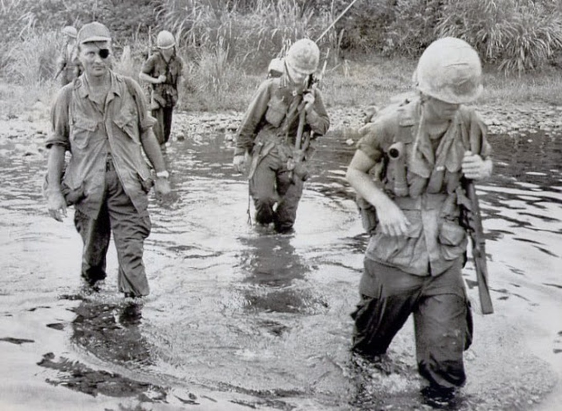 Loat anh kho quen ve Chien tranh Viet Nam 1955 - 1975-Hinh-7