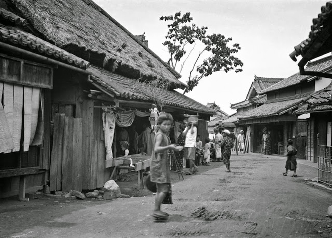 Goc anh Nhat Ban nam 1908 qua ong kinh pho nhay Duc-Hinh-6