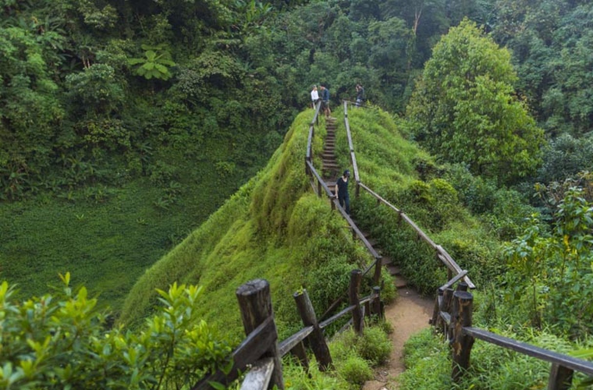 Bai Xep lot top diem den hap dan kho cuong chau A-Hinh-4