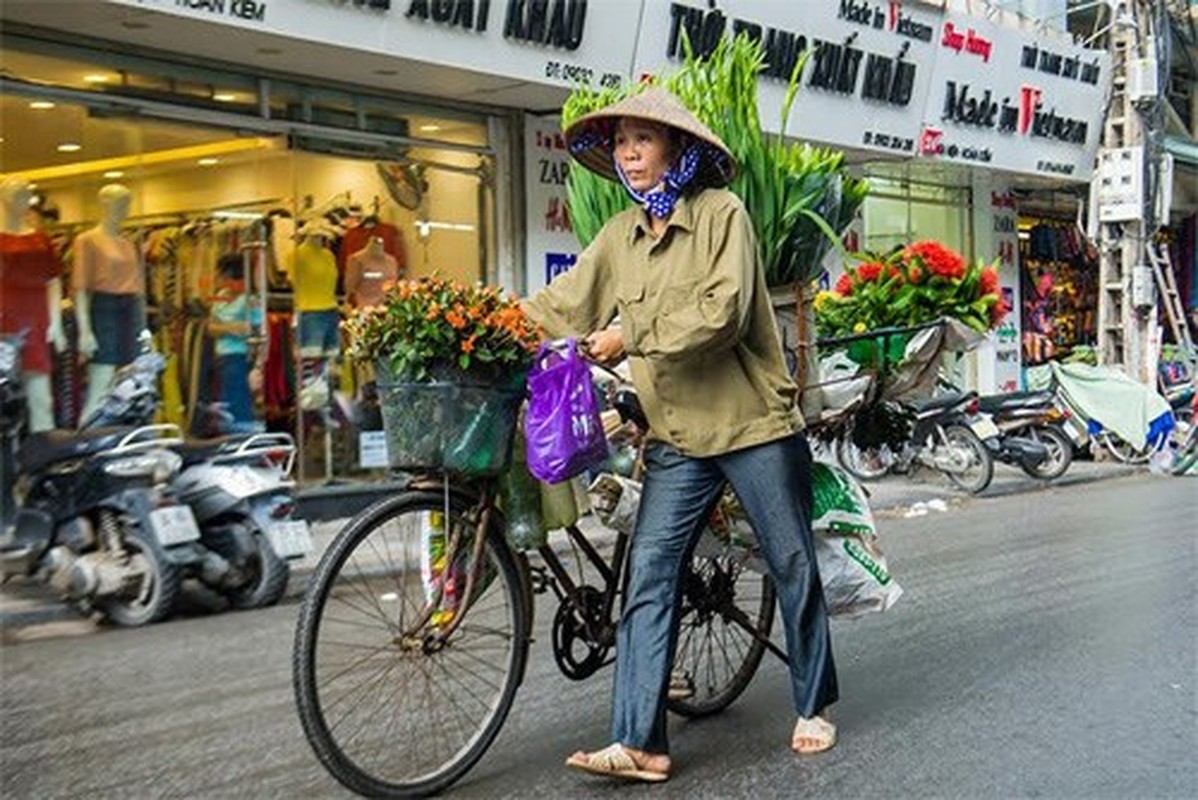 Chum anh nghe muu sinh mang hoa ve pho-Hinh-3