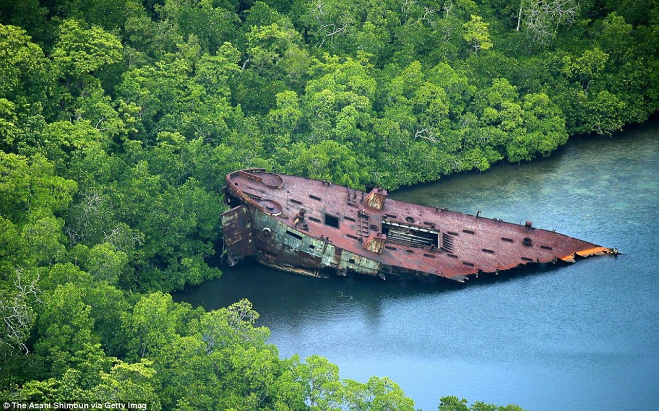 Tan muc may bay, xe tang 