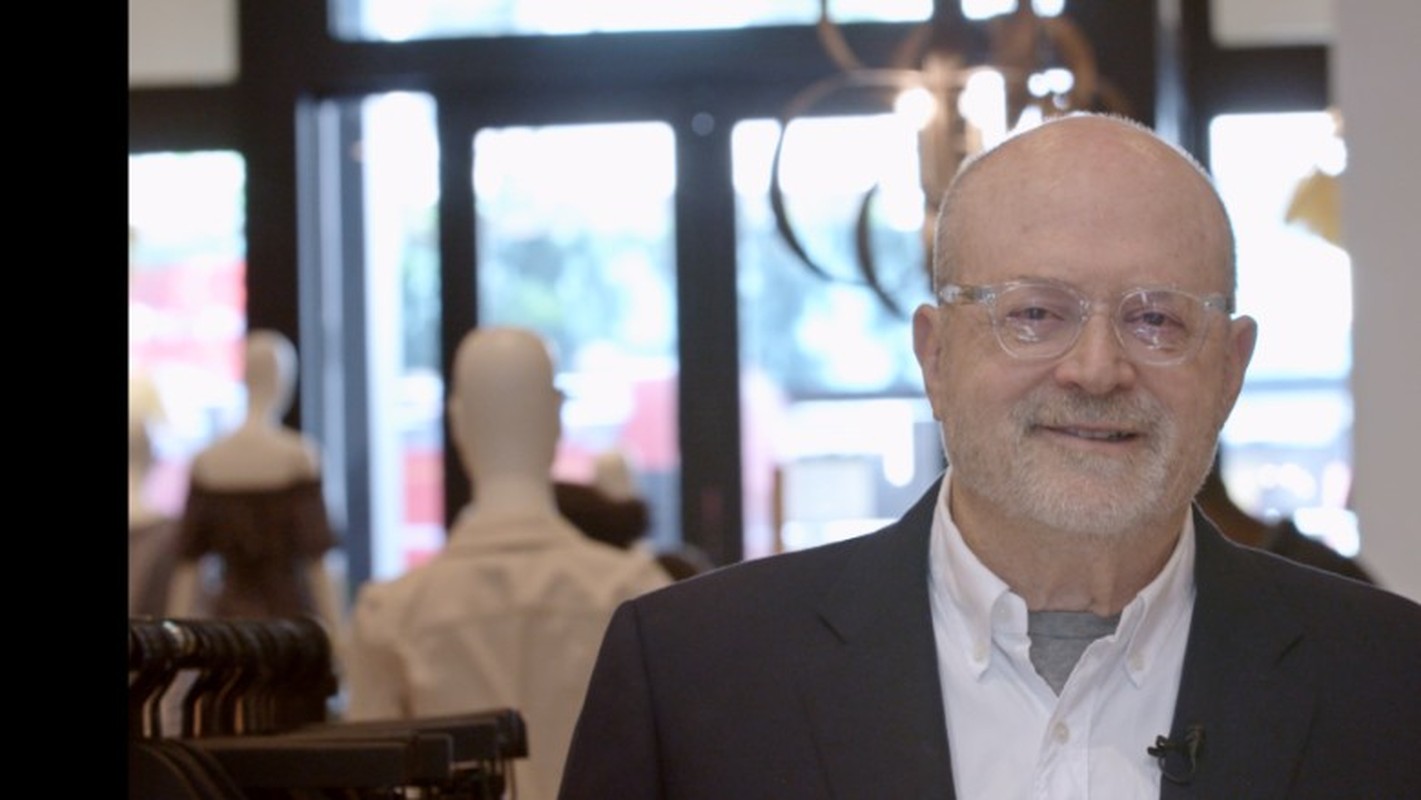 Chu tich J. Crew - Mickey Drexler: “Luon huong ve phia truoc”-Hinh-12