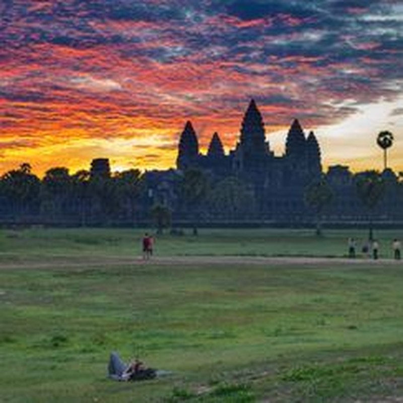 Vi sao thanh pho Angkor huy hoang bong dung sup do?-Hinh-10