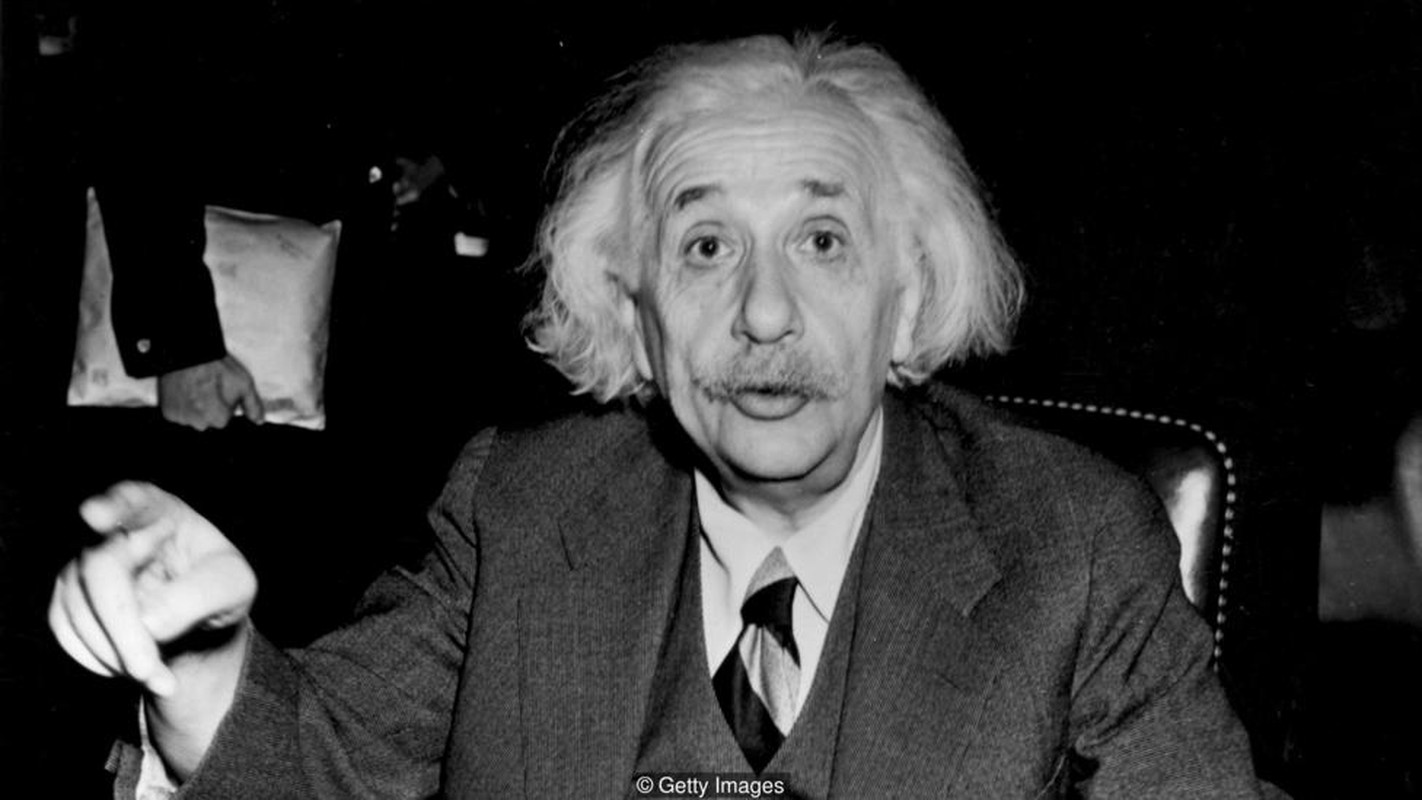 Bai hoc tuyet voi sau thoi quen cua thien tai Albert Einstein