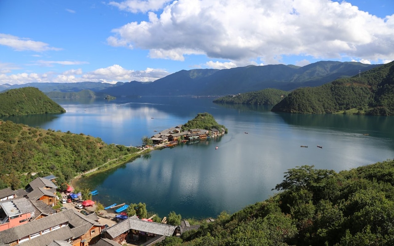 Huyen bi &quot;Tay Luong Nu Quoc&quot; tren day Himalaya