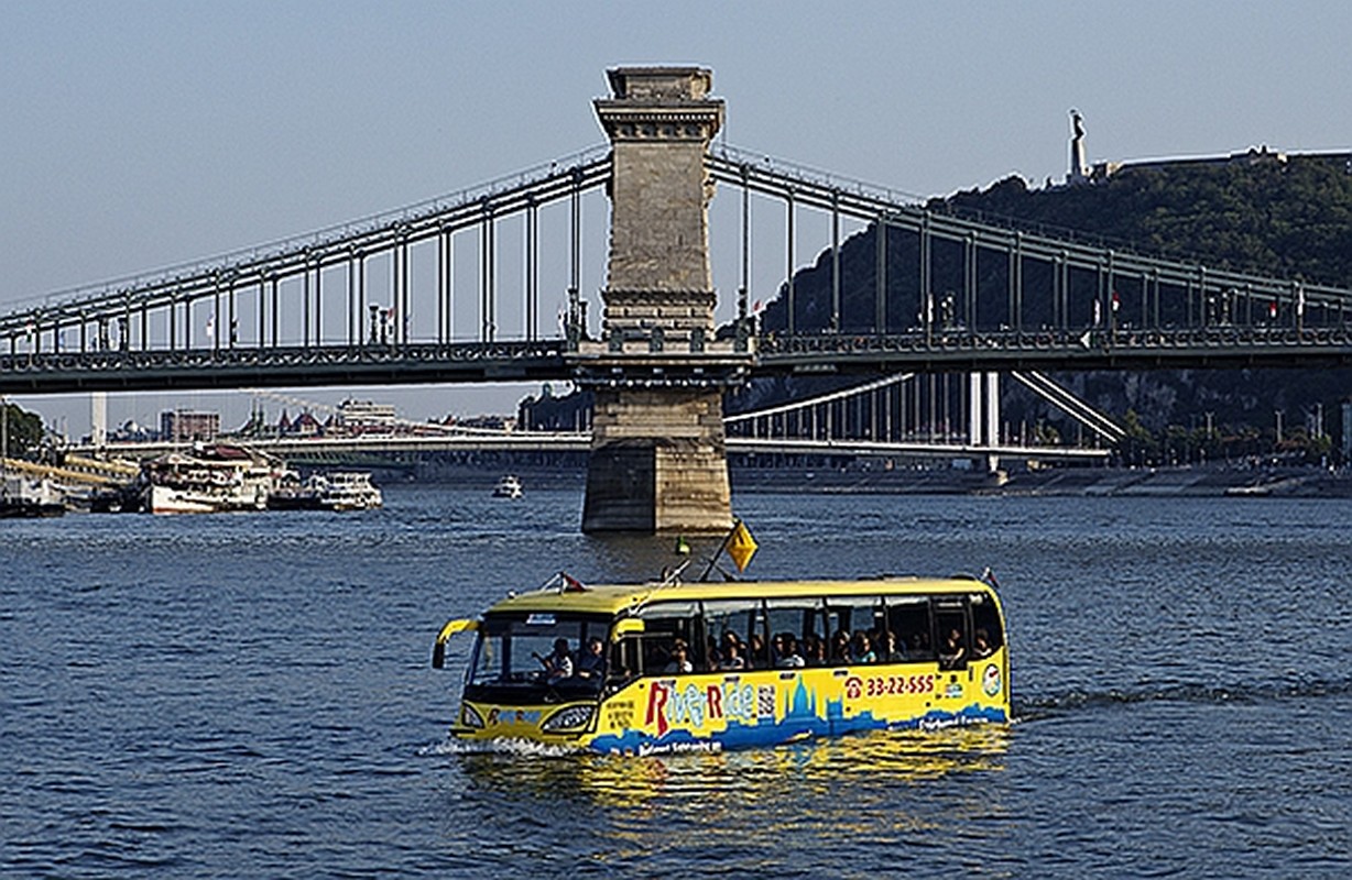 Vi sao xe bus luong cu cua thanh pho Budapest noi tieng?-Hinh-7