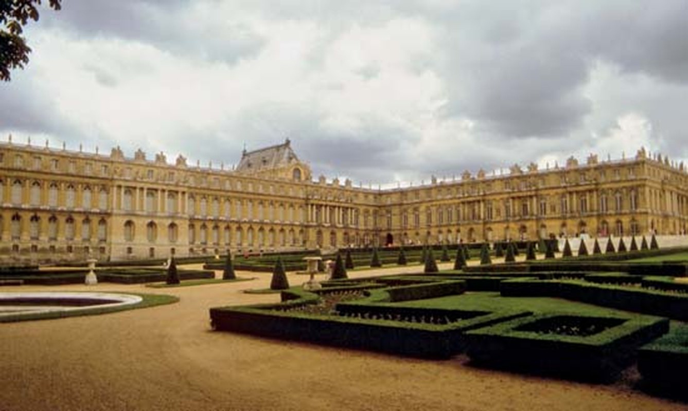 Giai ma bi mat it biet ve cung dien Versailles noi tieng-Hinh-8