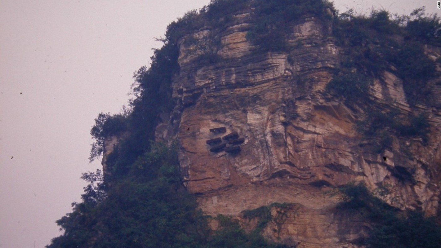 Giai ma bat ngo ve quan tai treo huyen bi o Trung Quoc-Hinh-6