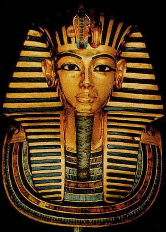 Loi giai chan dong ve cha me cua Pharaoh Tutankhamun-Hinh-6