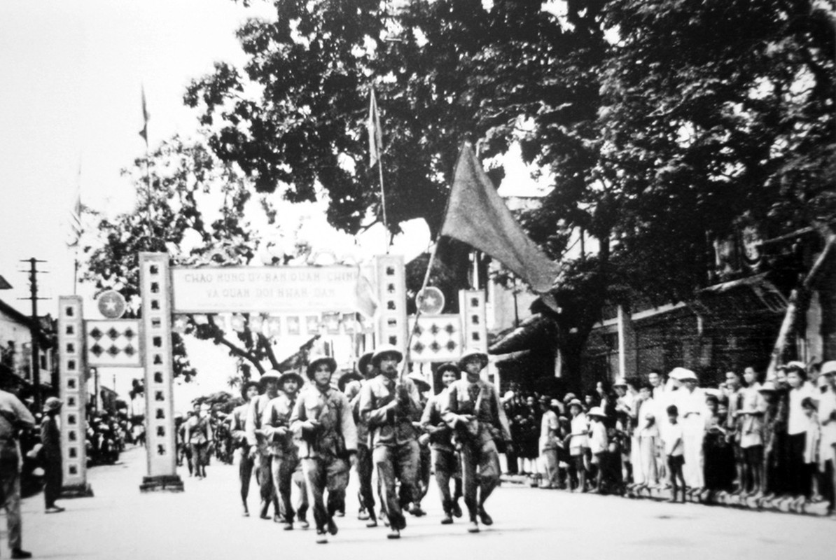 Loat anh cuc doc ve phu nu mien Nam trong chien thang 30/4/1975-Hinh-6