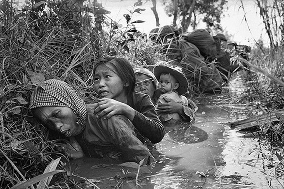 Anh soc: Khoanh khac kinh hoang trong Chien tranh Viet Nam-Hinh-4