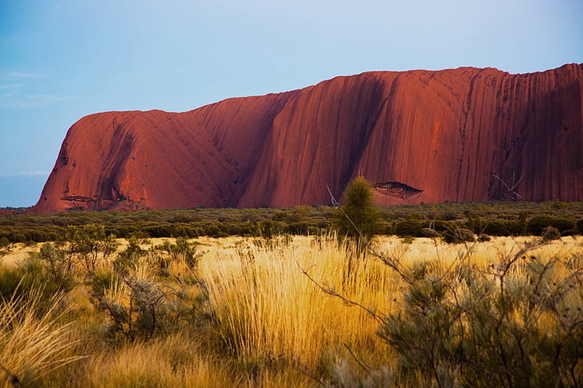 Kinh hai “loi nguyen bi an” o nui thieng noi tieng Australia-Hinh-6