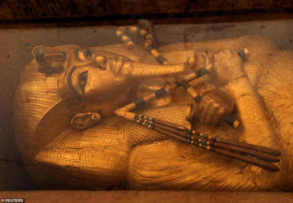 Ven man bi an can phong bi mat trong lang mo Tutankhamun-Hinh-3