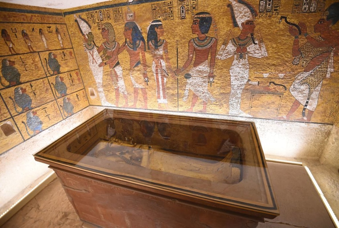 Ven man bi an can phong bi mat trong lang mo Tutankhamun-Hinh-8