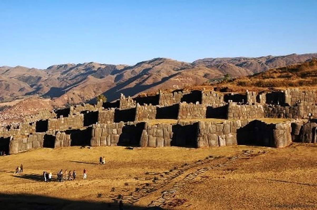 Bi an buc tuong da khong lo cua nguoi Inca-Hinh-2