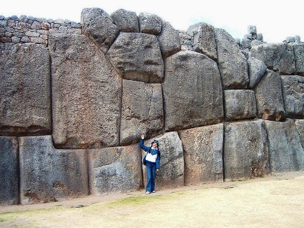 Bi an buc tuong da khong lo cua nguoi Inca-Hinh-5