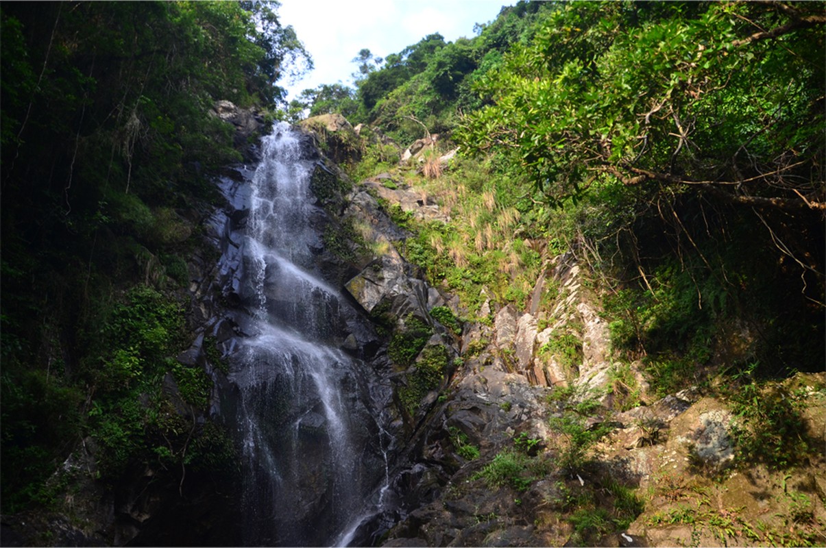 Bi an khung khiep ve thac nuoc mang “loi nguyen co dau“-Hinh-5