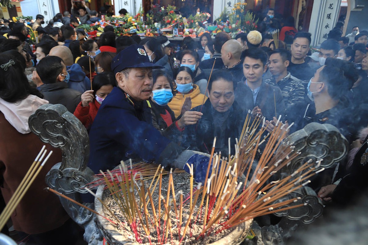 Vang ma nghi ngut, nghin nguoi chen nhau vai lay tai phu Tay Ho-Hinh-9