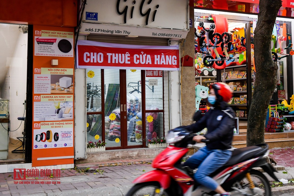 Hai Duong: Hang loat cua hang treo bien sang nhuong do COVID-19-Hinh-4