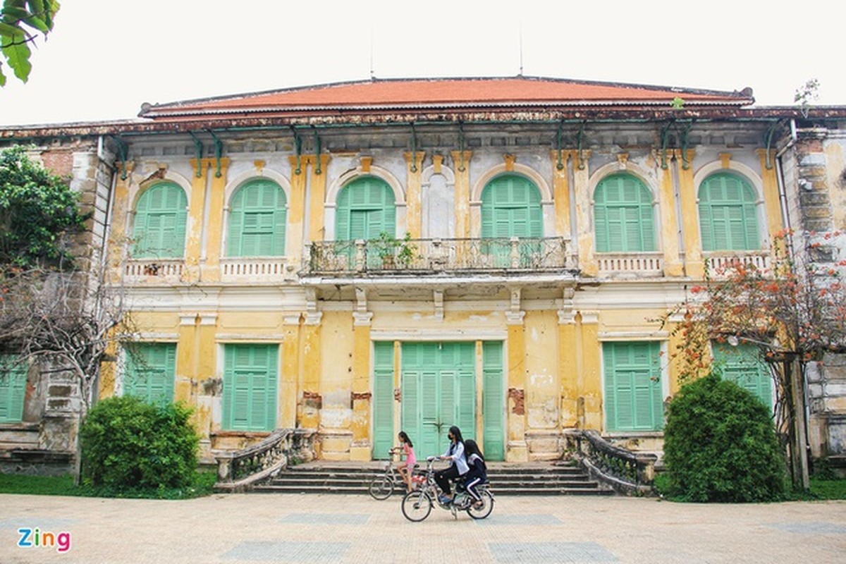 Kham pha thi xa que nha cua Nam Phuong Hoang hau-Hinh-6